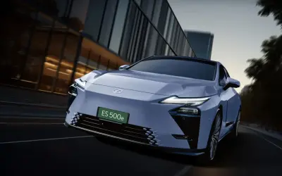 Lexus ES 500e