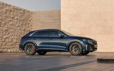 Audi SQ8 side profile