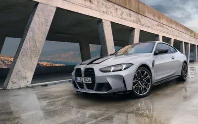 BMW M4 Competition front three-quarter view