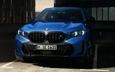 BMW X6 front view