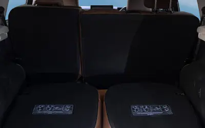 Citroen Aircross X interior view of the third-row seats