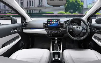 Honda City dashboard and two-tone cabin