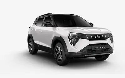 Mahindra XUV 3XO front three-quarter view in Everest White with Stealth Black roof