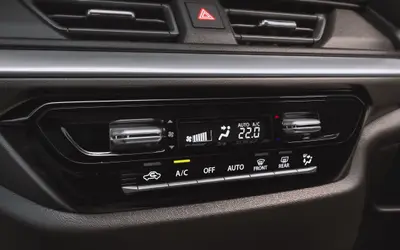 Maruti Swift automatic climate control panel