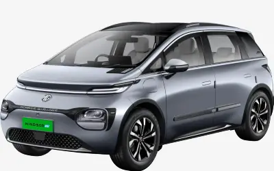 MG Windsor EV front three-quarter studio view in Aurora Silver