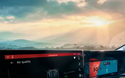 Renault Duster 2026 dashboard with 10.1-inch touchscreen and climate controls