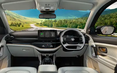 Tata Safari dashboard in Oyster White with wood finish